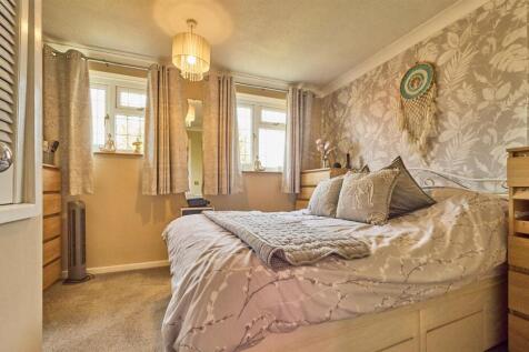 Bedroom One to front