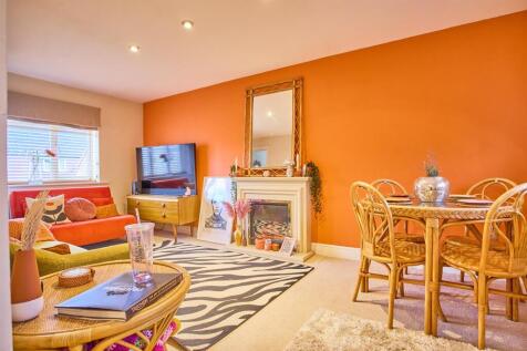 Through lounge dining room