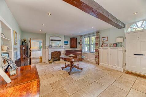 Reception Hall/Dining Room