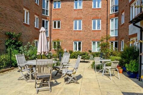 Communal Patio Garden
