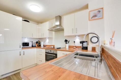 Open Plan Fitted Dining Kitchen