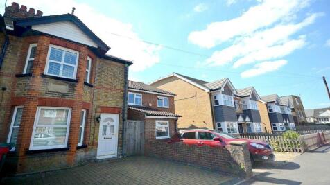 2 bedroom houses to rent in slough, berkshire - rightmove