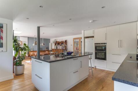 St Johns Close-6.jpg