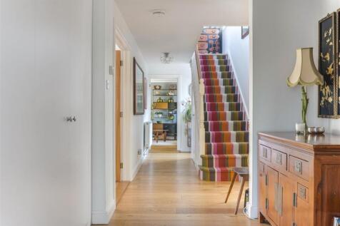 St Johns Close-1.jpg