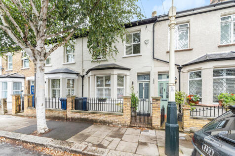 Coningsby Road (3...