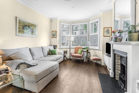 Coningsby Road (1...