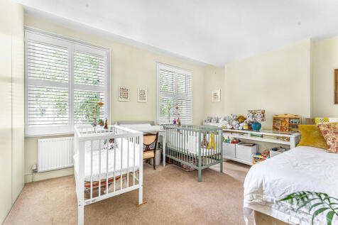 Coningsby Road (1...