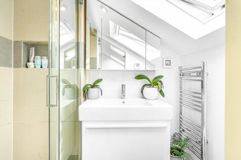 Coningsby Road (8...