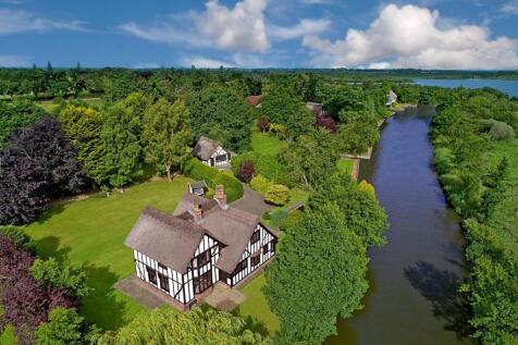 Properties For Sale in Norfolk Broads - Flats & Houses For Sale in ...