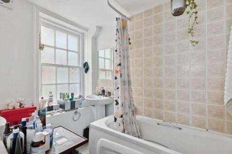 flat 2 - internal pic - 7.jpeg