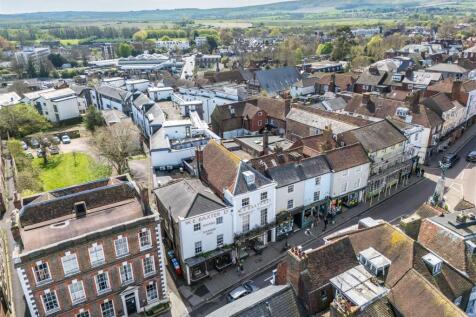 flat 2 - external pic - 1.jpeg