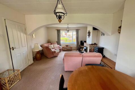 living room a.jpg
