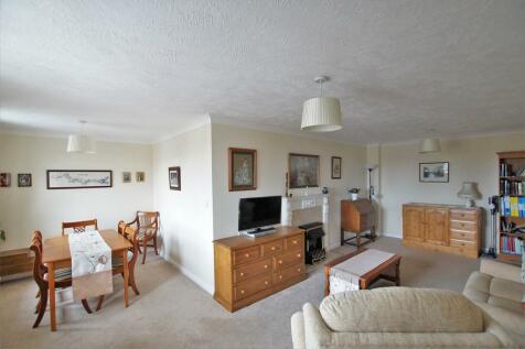 2 Bedroom Flats For Sale In Lincoln Lincolnshire Rightmove