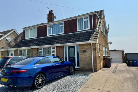 4 Bedroom House - Semi Detached for Sale