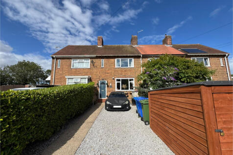 2 Bedroom Mid-Terrace House - For Sale