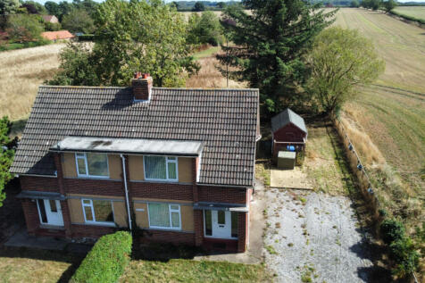 3 Bedroom House - semi-detached for Sale