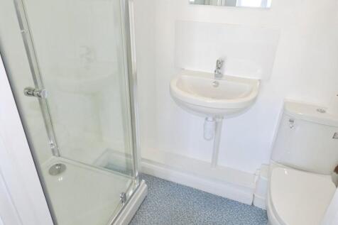 6caa5bcc-shower 2...