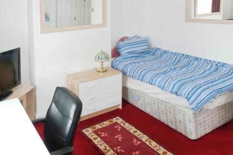 4f86ebea-bedroom ...