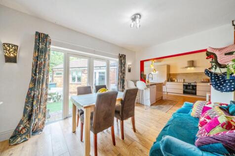 DINING LIVING ROOM.jpg