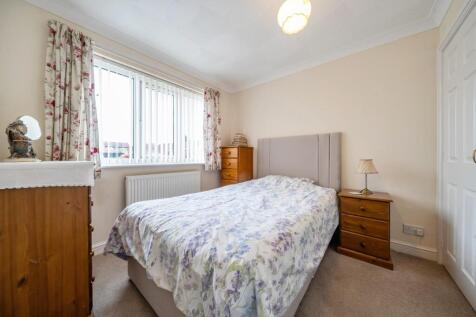 SECOND DOUBLE BEDROOM.jpg