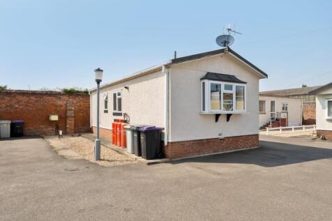 2nd view PROPERTY REAR.jpg