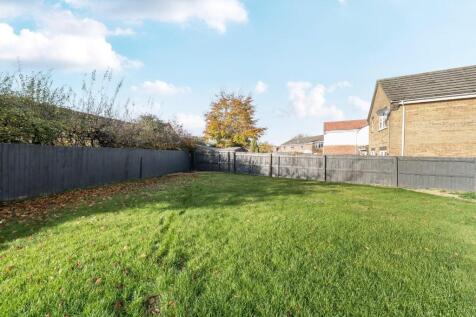 2nd view REAR GARDEN.jpg