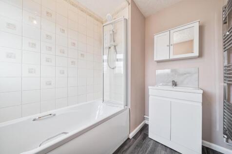 BATHROOM with sepate SHOWER over bath.jpg