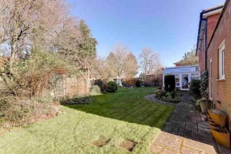 Garden a.JPG