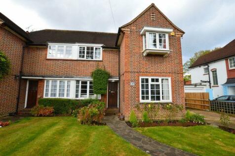 3 Bedroom Houses For Sale In Hatch End Pinner Middlesex