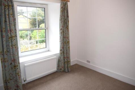 Bedroom 4.JPG