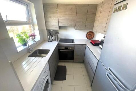 NEW KITCHEN.jpg