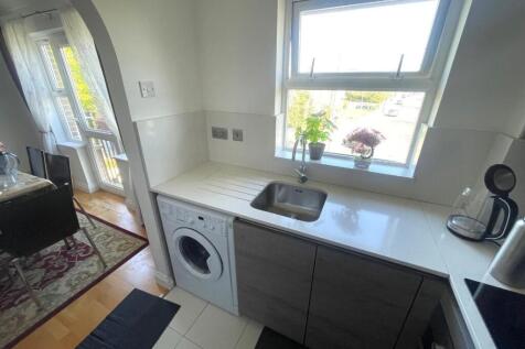 NEW KITCHEN VIEW.jpg