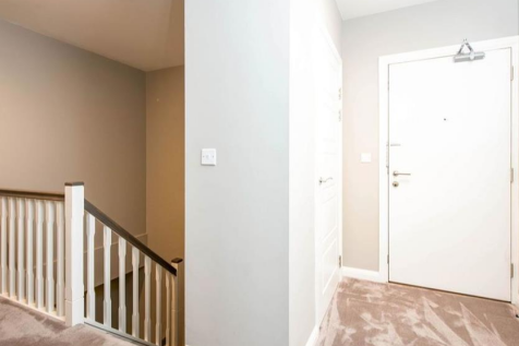 HALLWAY UPSTAIRS.PNG