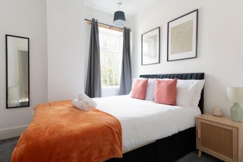 BEDROOMS AND BATHROOMS