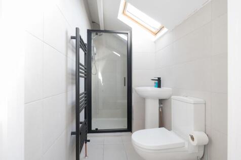 BEDROOMS AND BATHROOMS