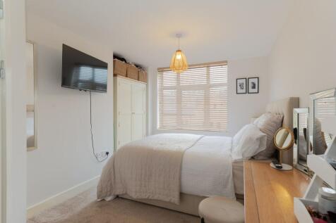 BEDROOMS AND BATHROOMS