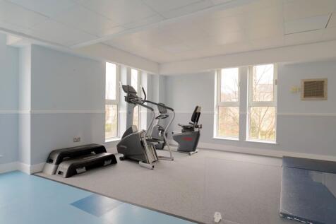 COMMUNAL LEISURE SUITE