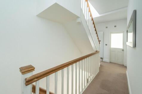 ENTRANCE HALLWAY AND LANDINGS