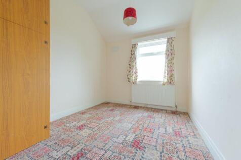 BEDROOMS AND UPSTAIRS WC