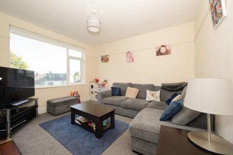 KITCHEN, DINER AND LIVING ROOM