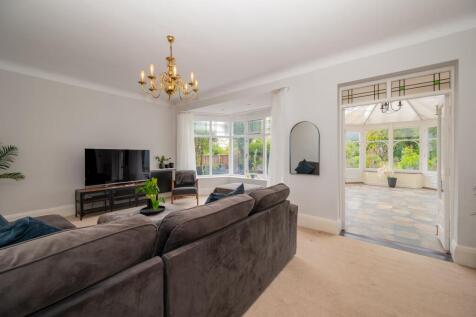 SITTING ROOM DINING ROOM FAMILY ROOM AND KITCHEN