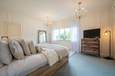 BEDROOMS AND BATHROOMS