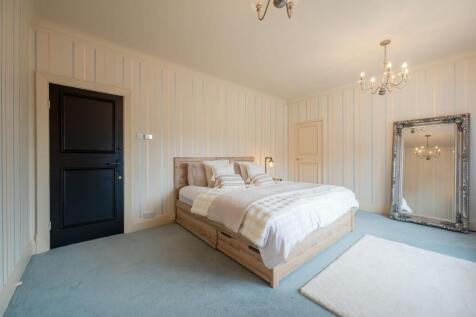 BEDROOMS AND BATHROOMS
