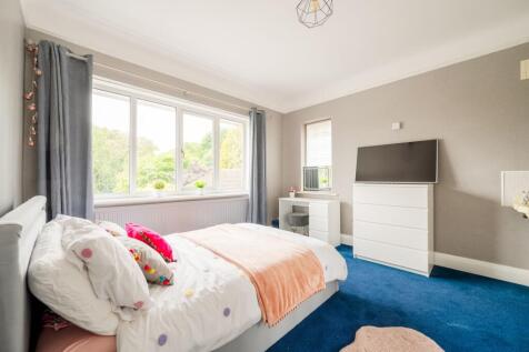 BEDROOMS AND BATHROOMS
