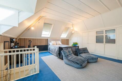 BEDROOMS AND BATHROOMS