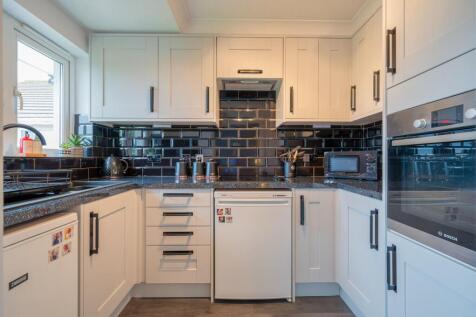 SITTING/DINING ROOM AND KITCHEN