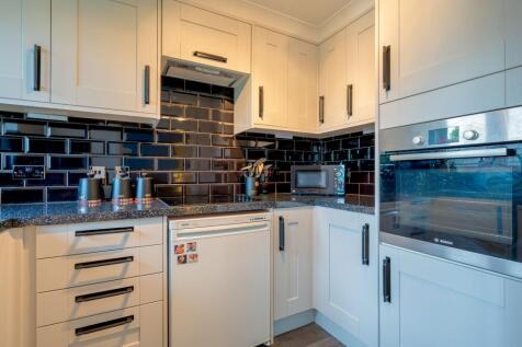 SITTING/DINING ROOM AND KITCHEN