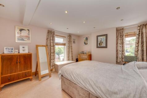 BEDROOMS AND BATHROOMS