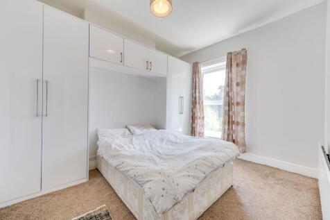 BEDROOMS AND BATHROOMS