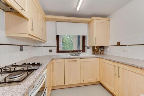 SITTING AND DINING ROOM